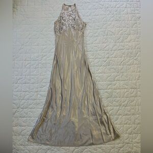 Zum Zum Elegant Silver Gown